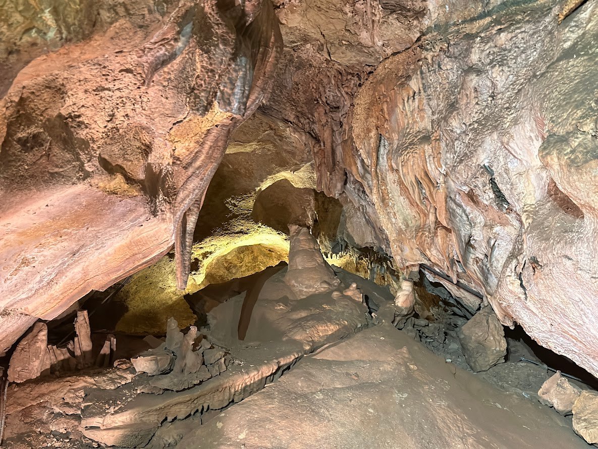 Exploring Cave of the Winds: Colorado’s Underground Adventure