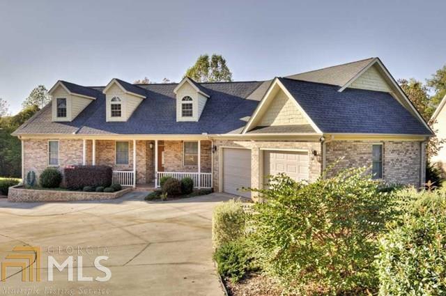 214 Sandy Point Dr