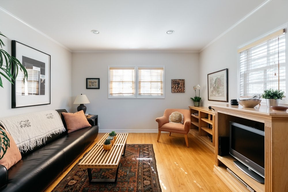 10365 Rossbury Pl