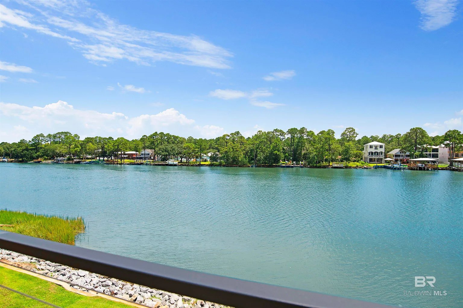 873 Inlet Cir