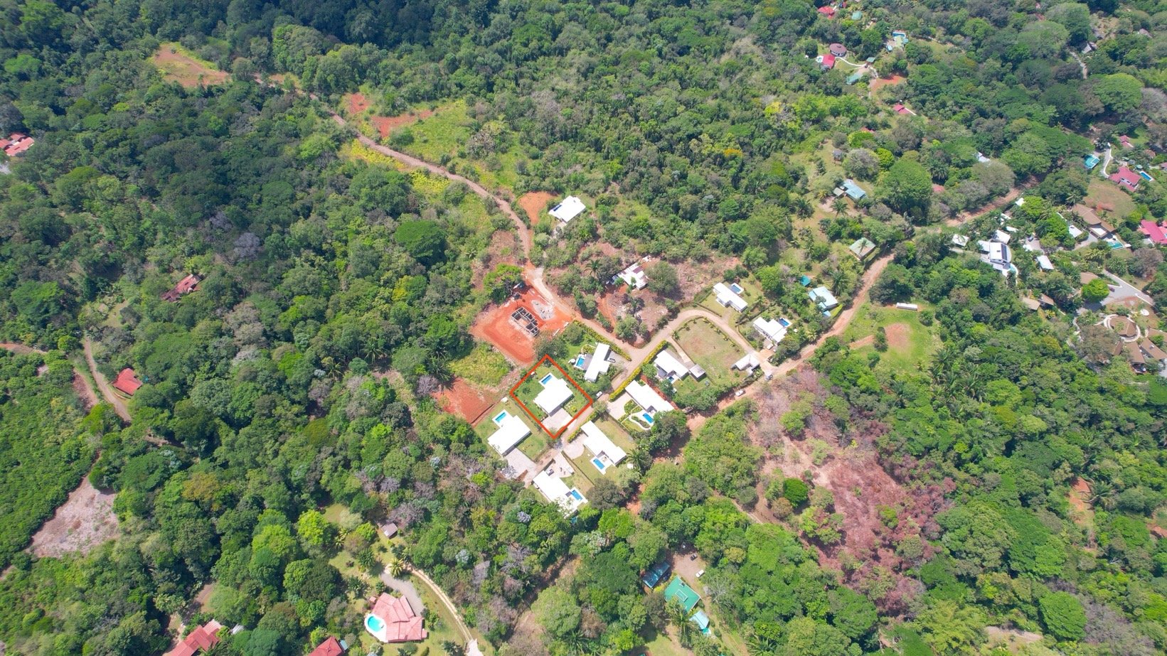 Modern 3-Bedroom Home with Pool in Gated Community, Ojochal, Costa Rica