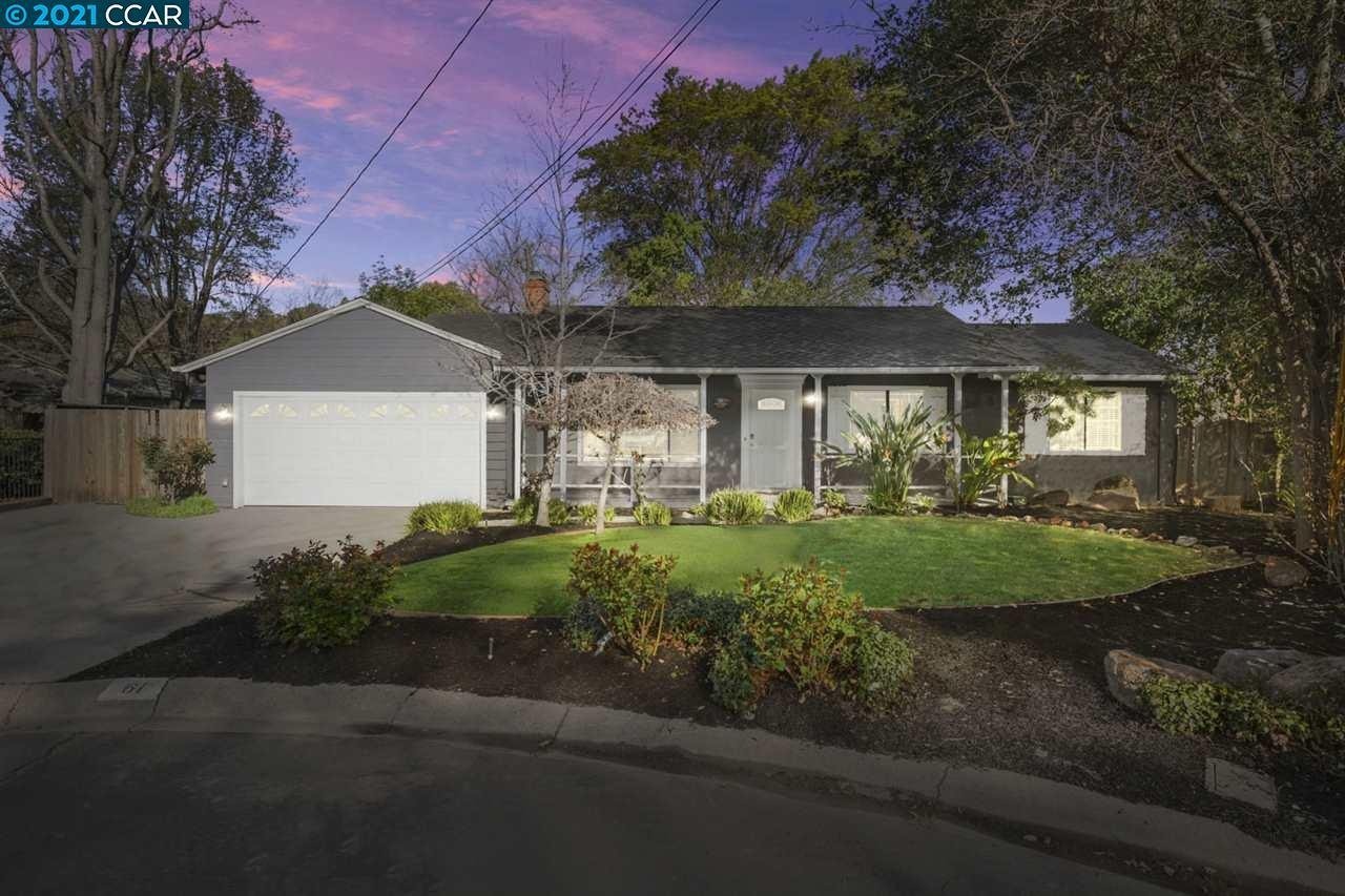 61 Paradise Ln