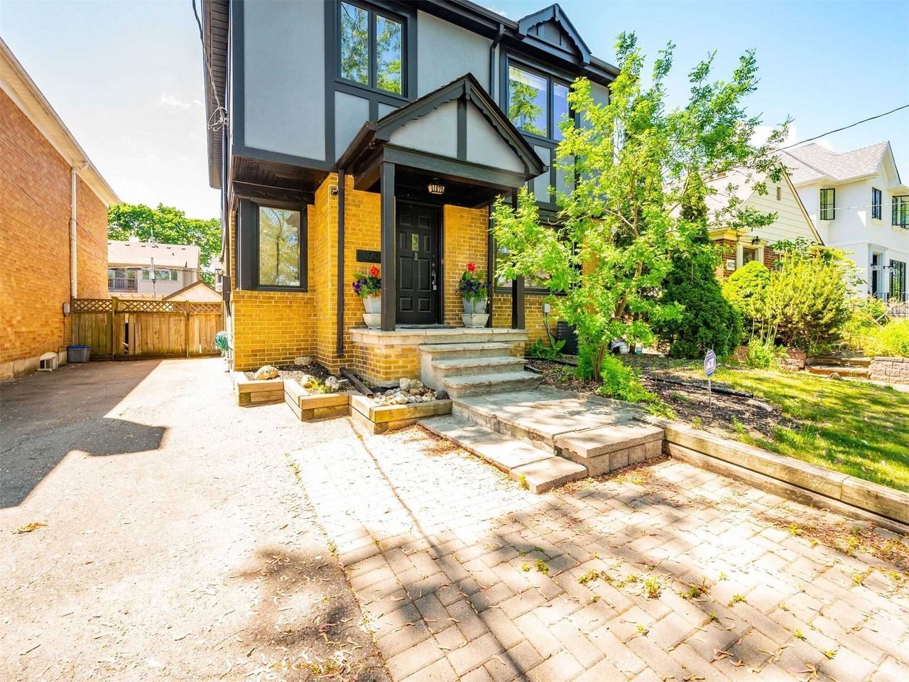 1070 Royal York Rd