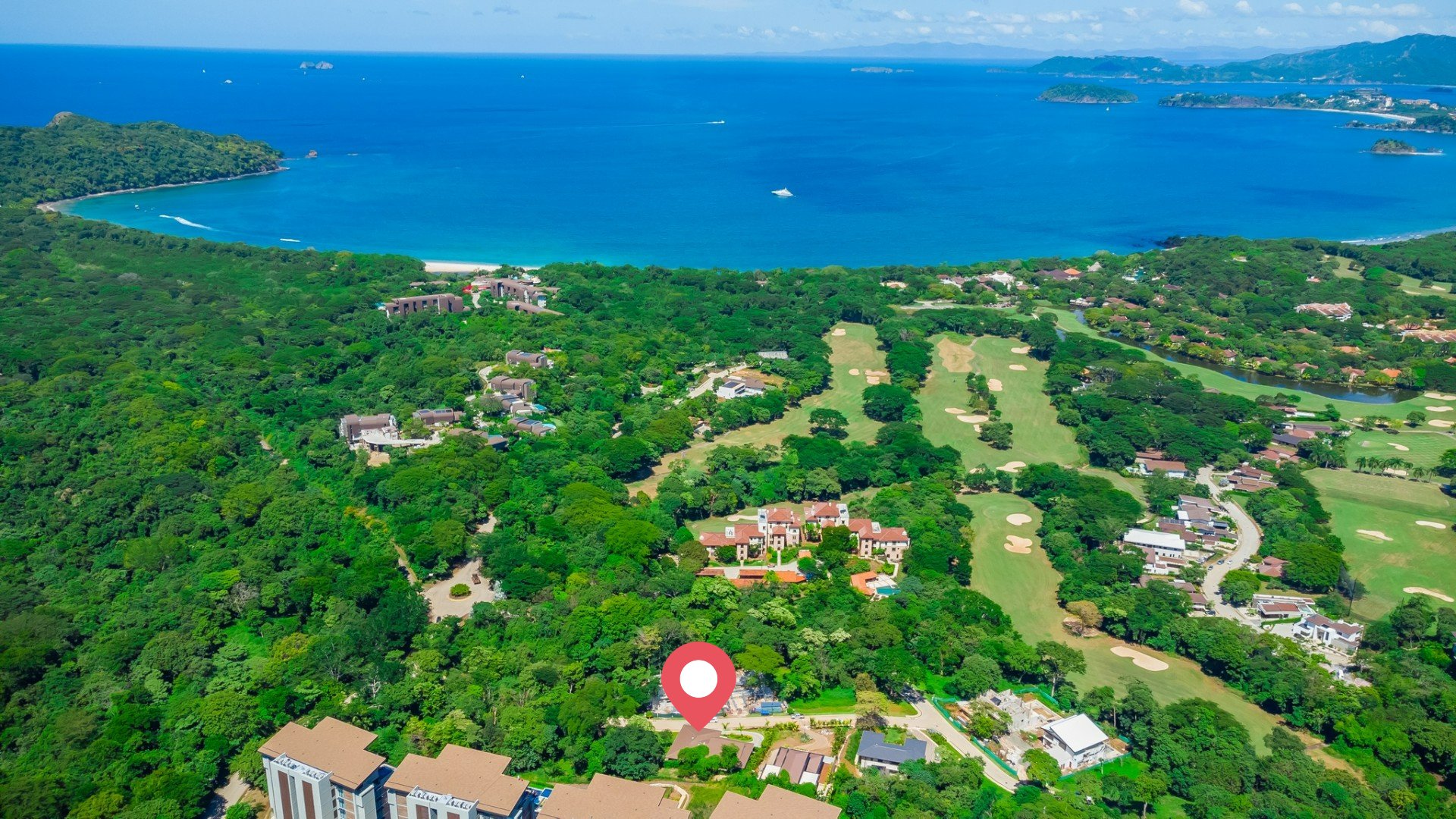 Casa Aura: Modern Luxury with Ocean Views in Reserva Conchal