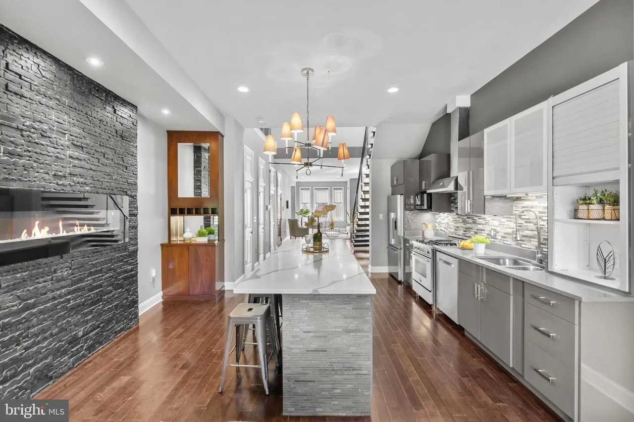 151 V St NW #4