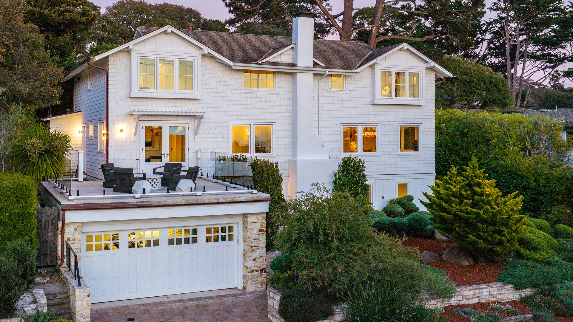 Spacious Golden Rectangle Residence
