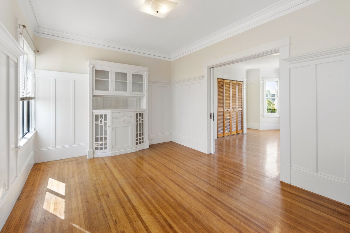 1630 Sacramento Street | 6 Units