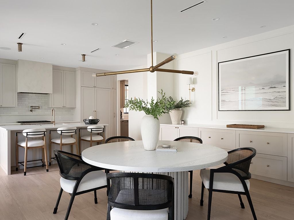 428 W 28th St