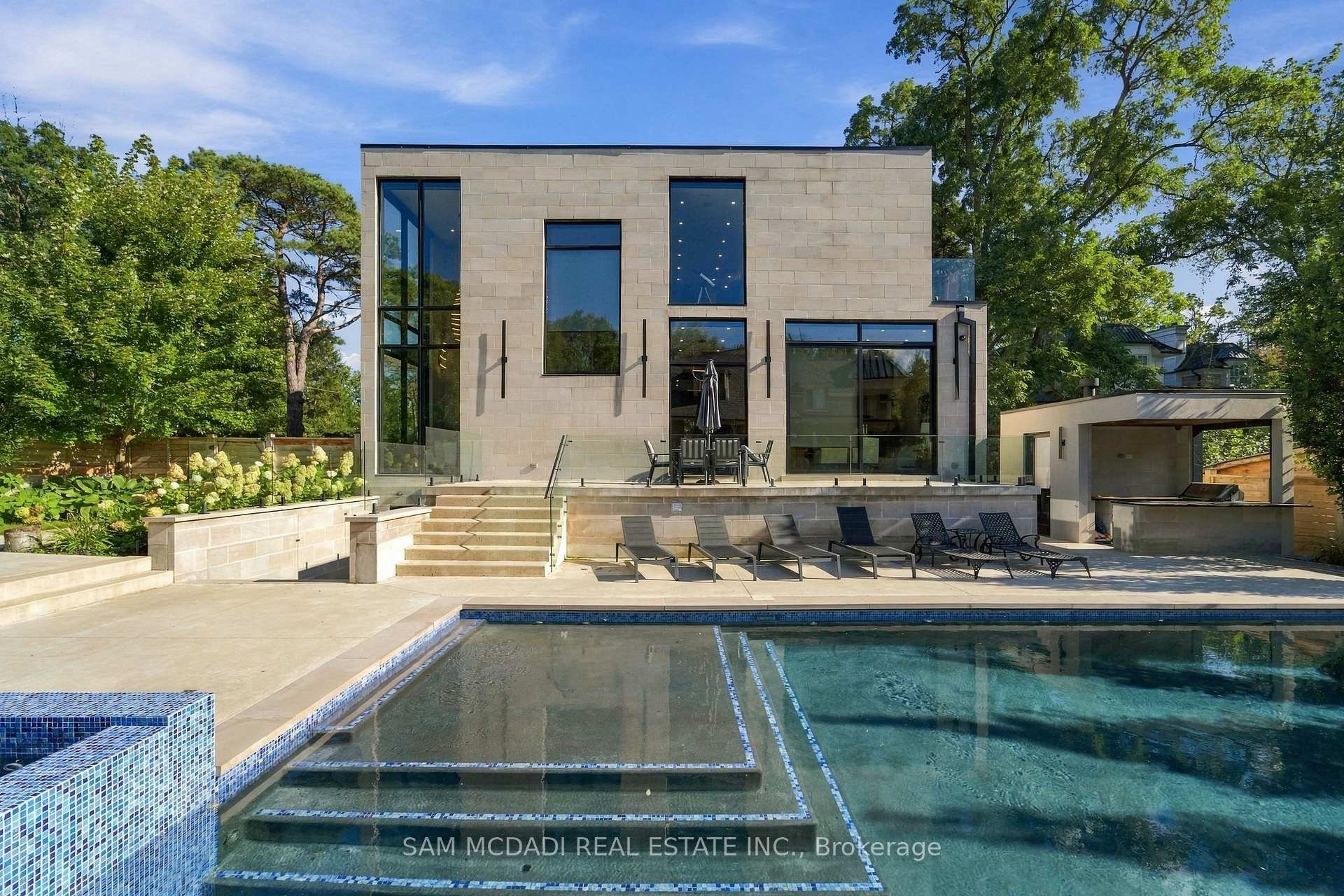112 Elton Park Road