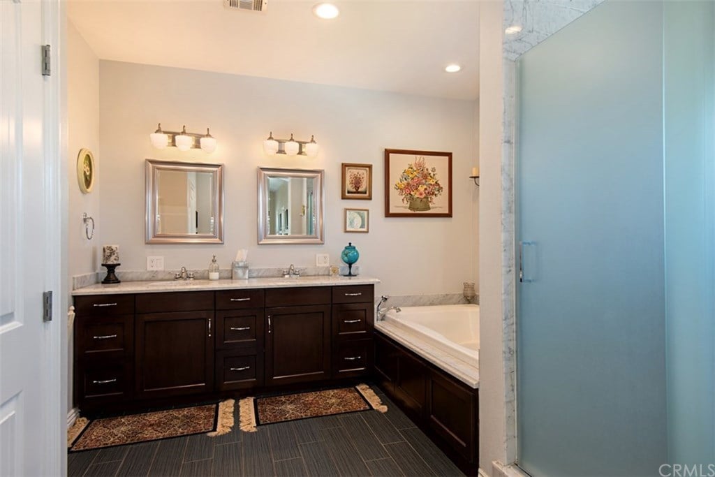 1431 Kenneth Dr