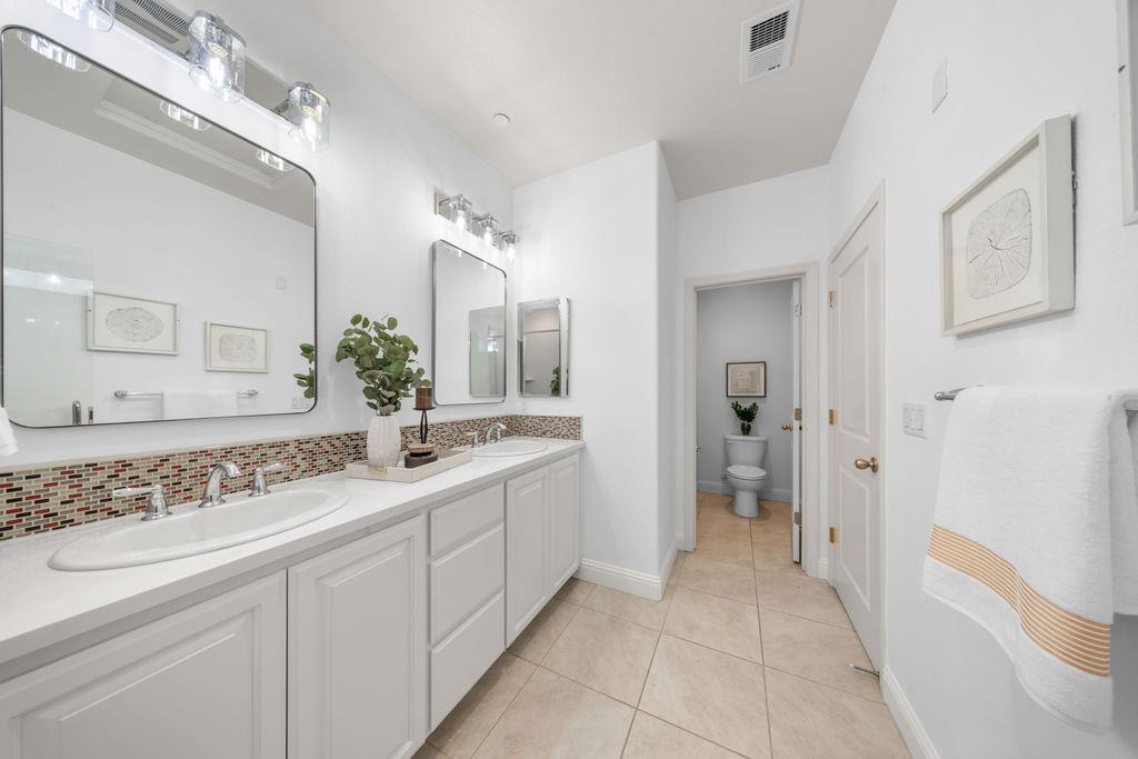 341 Wild Rose Wy