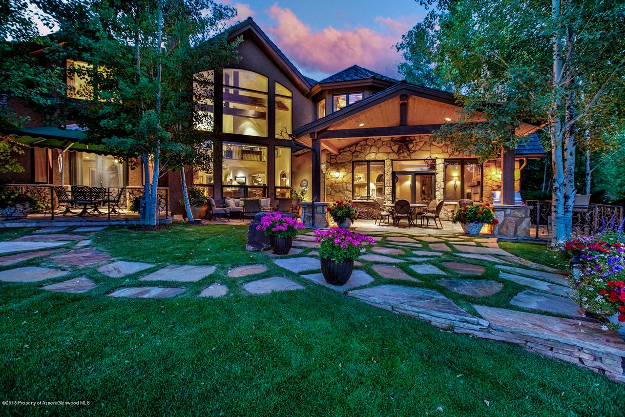 494 E Diamond A Ranch Rd