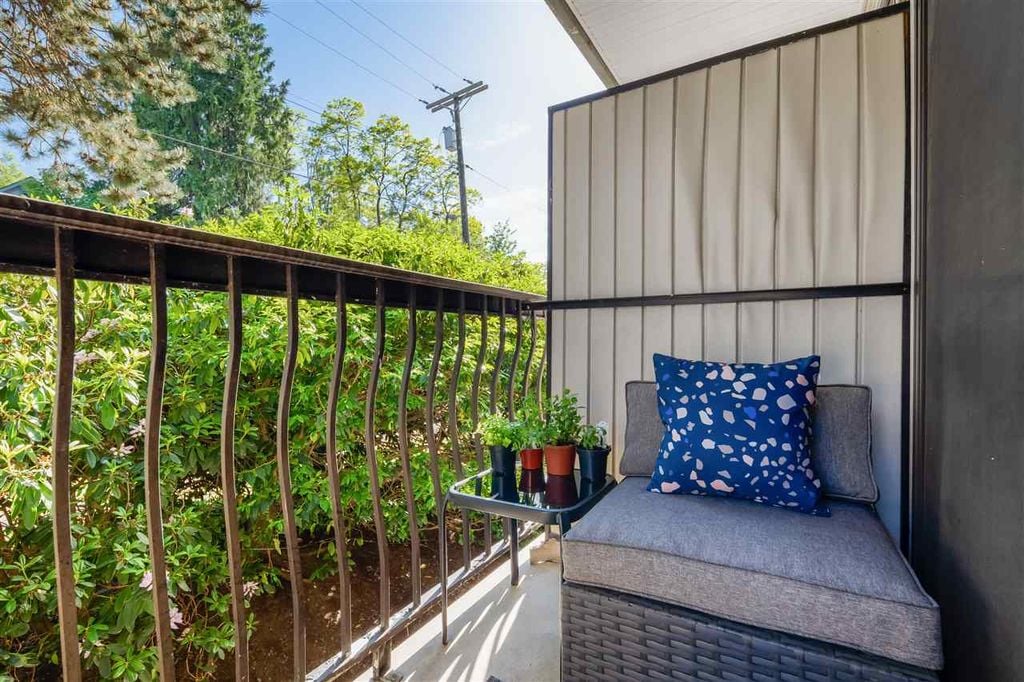 2033 W 7th Ave, #202