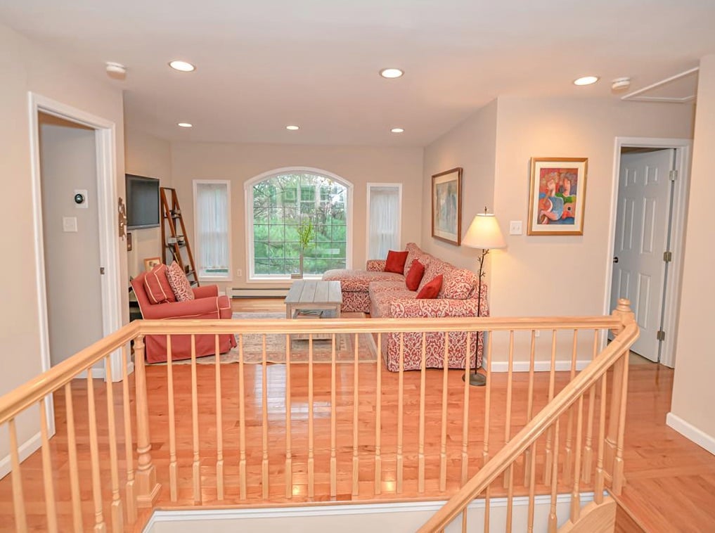 8 Gorham Ave
