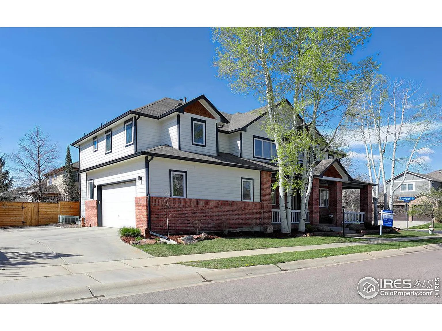 3344 Martinique Ave