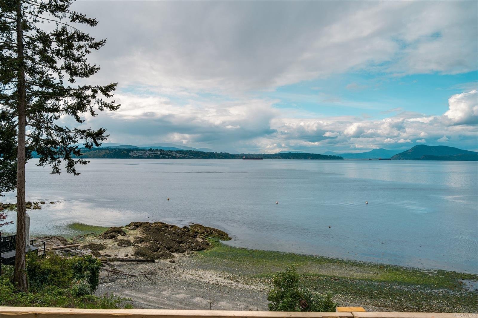 386 Lands End Rd