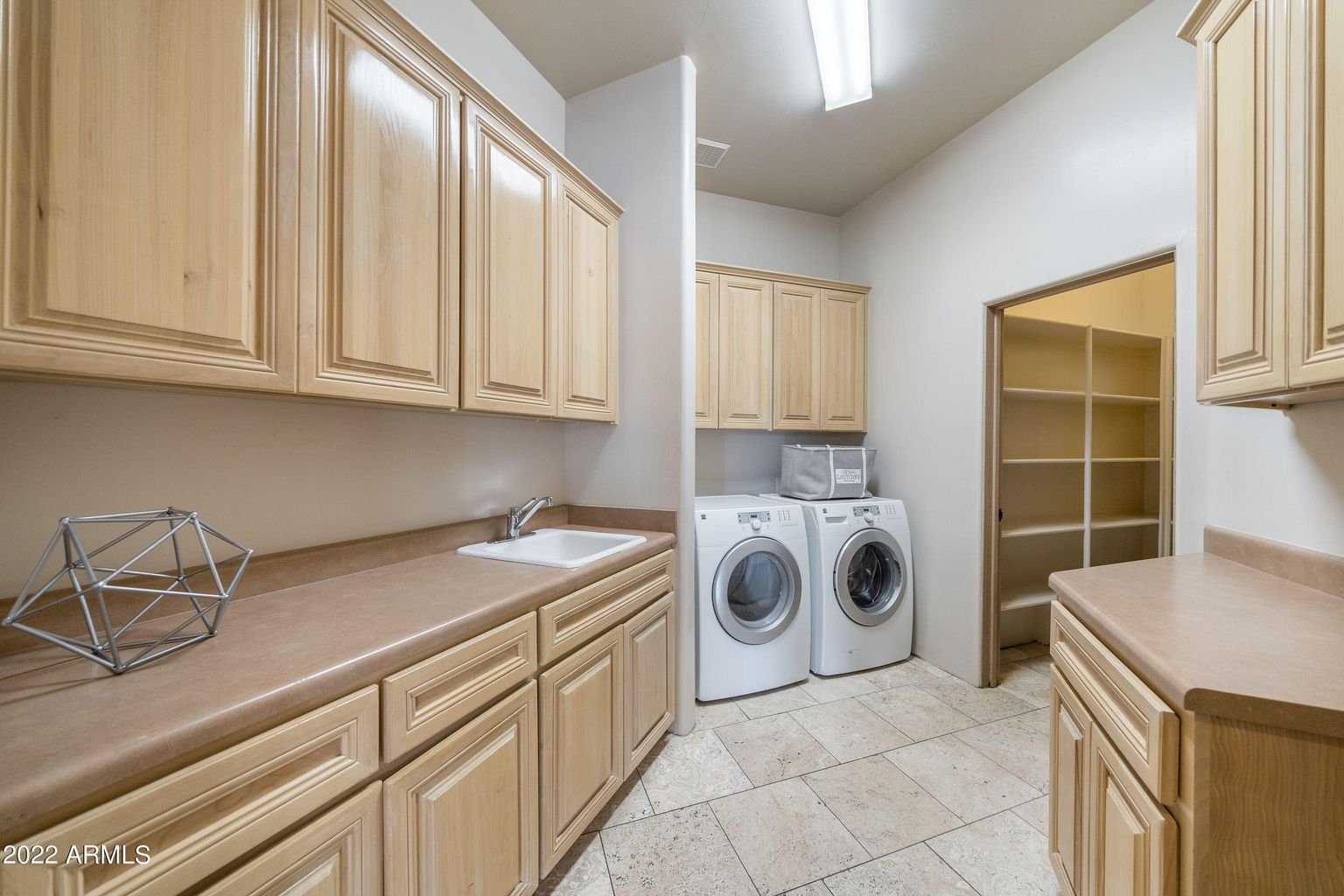 12077 E Laurel Lane