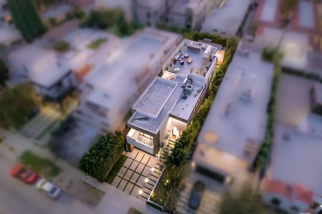 Garden Crescent, North Harper Avenue, 90048