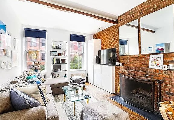 441 W 22nd St 3A