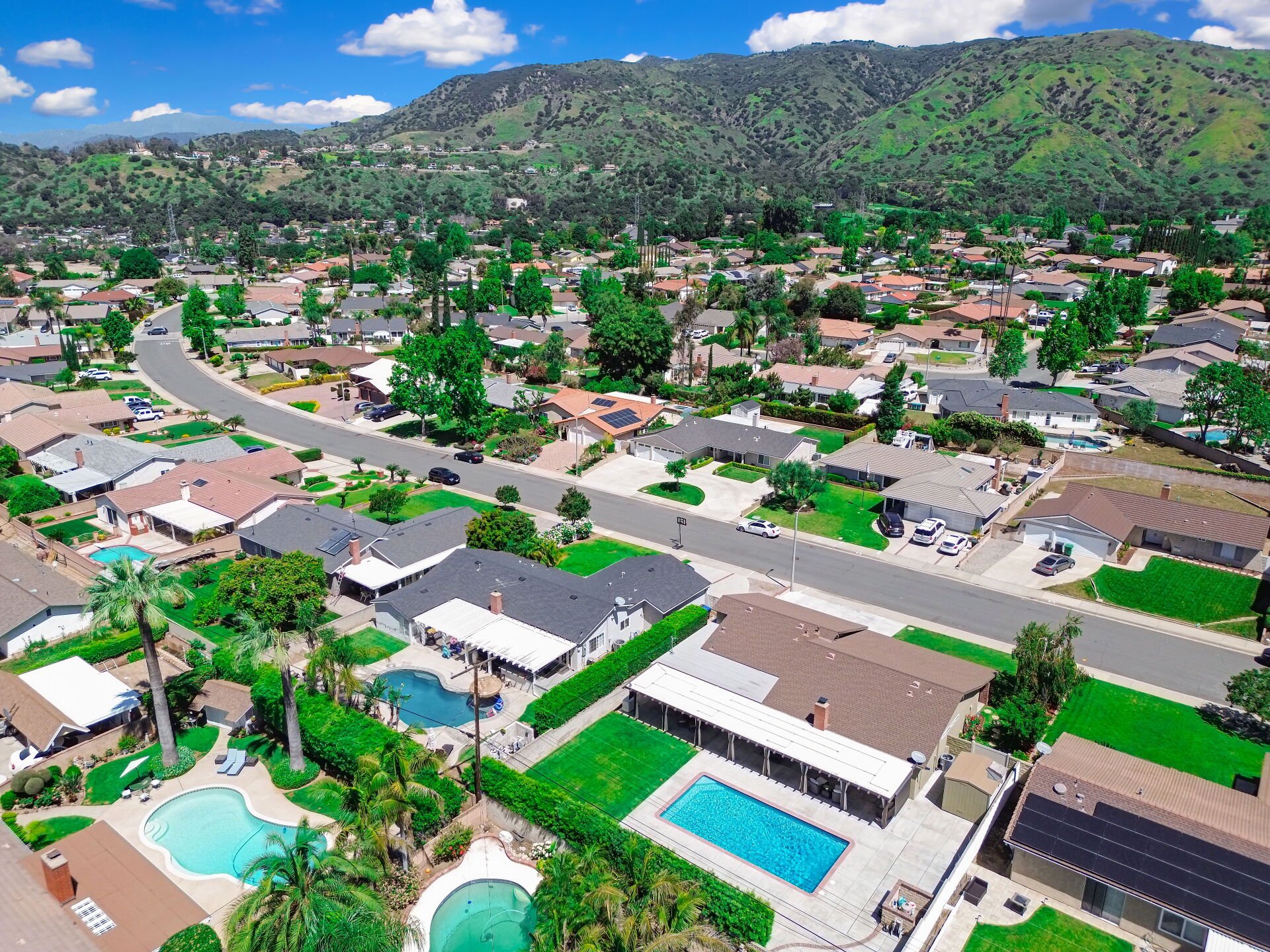 1298 Oak Ridge Drive