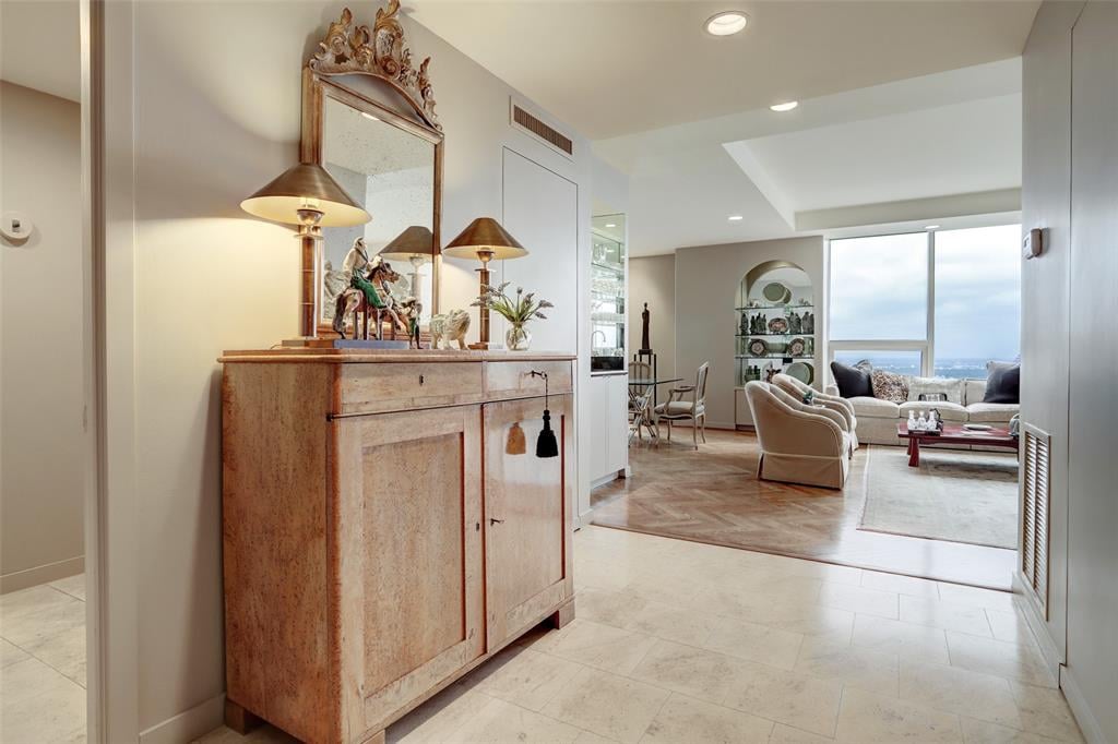 5110 San Felipe St, #312