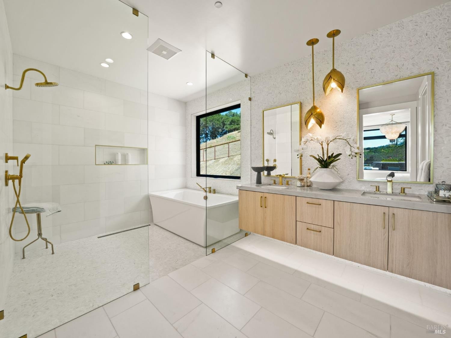 122 Erin Ct