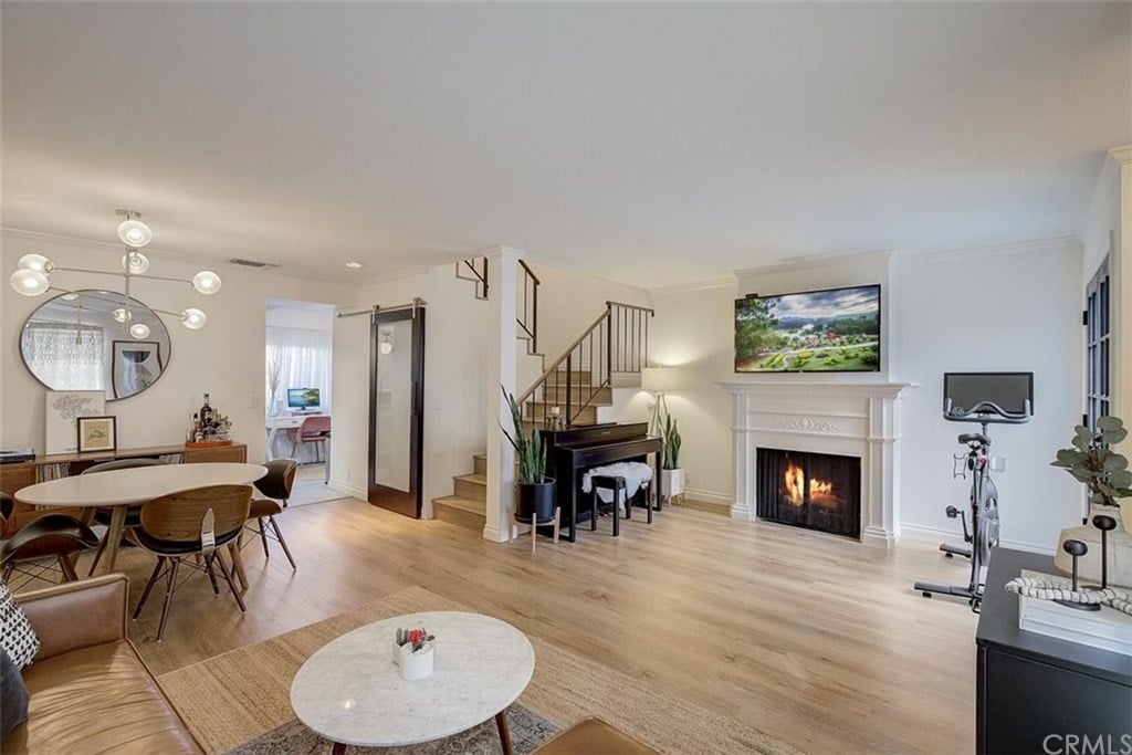 5743 Monte Vista St, Unit 6