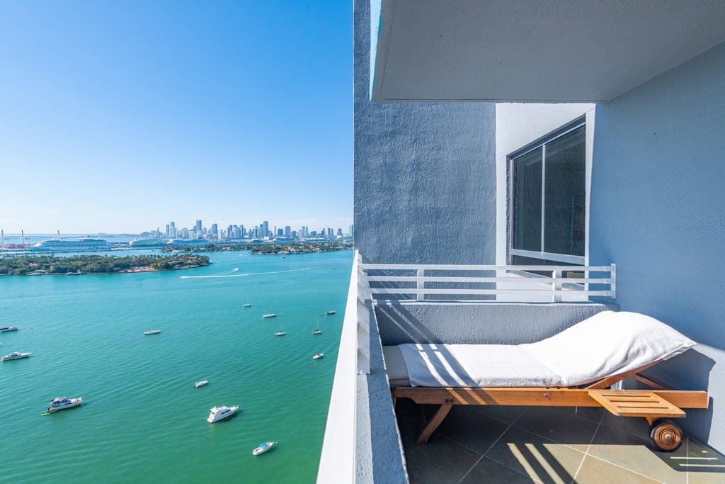 Waverly Sky Home Lists | Million Dollar views | 2810