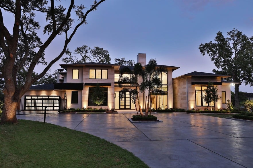 415 Lombardy Dr