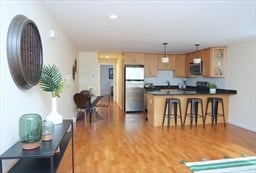 37 Kilby St