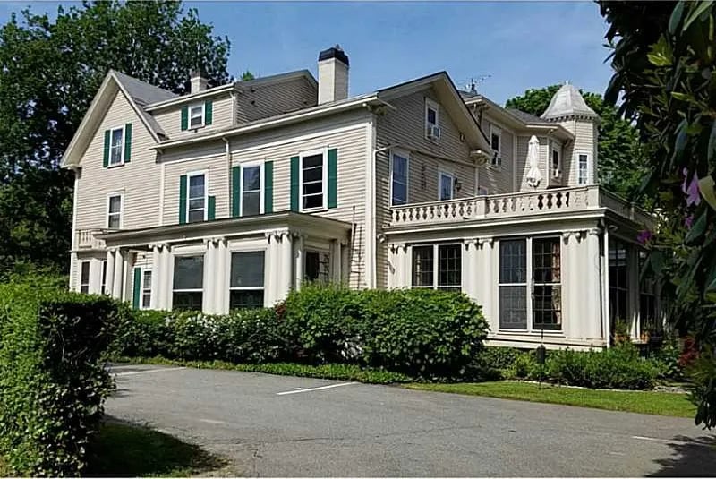 446 Bellevue Ave