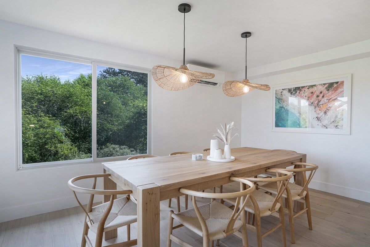 Oak Bluffs Renovated Retreat