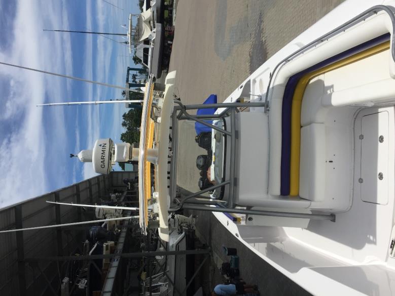 38' DONZI, HOT ROD