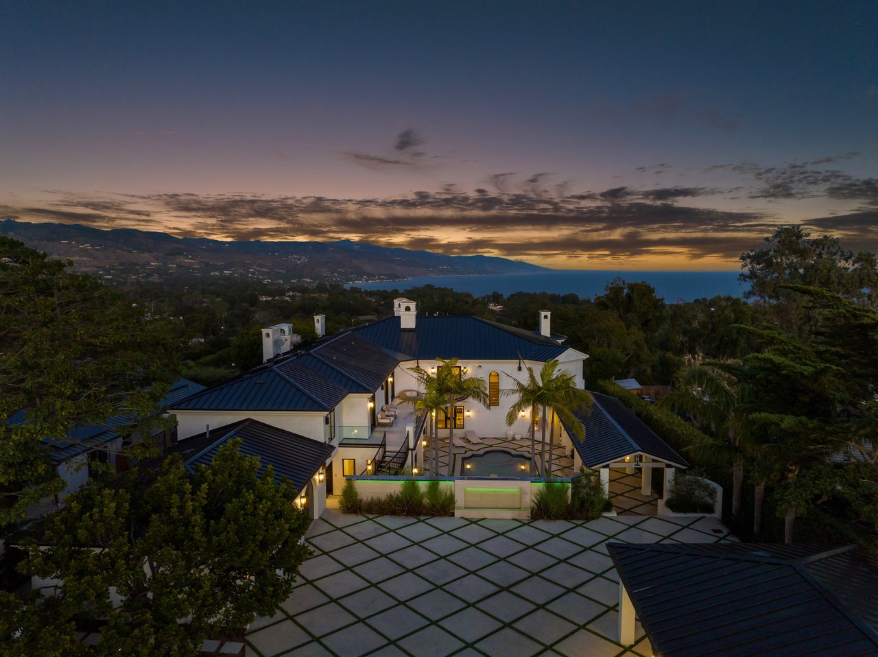 7052 Dume Dr, malibu
