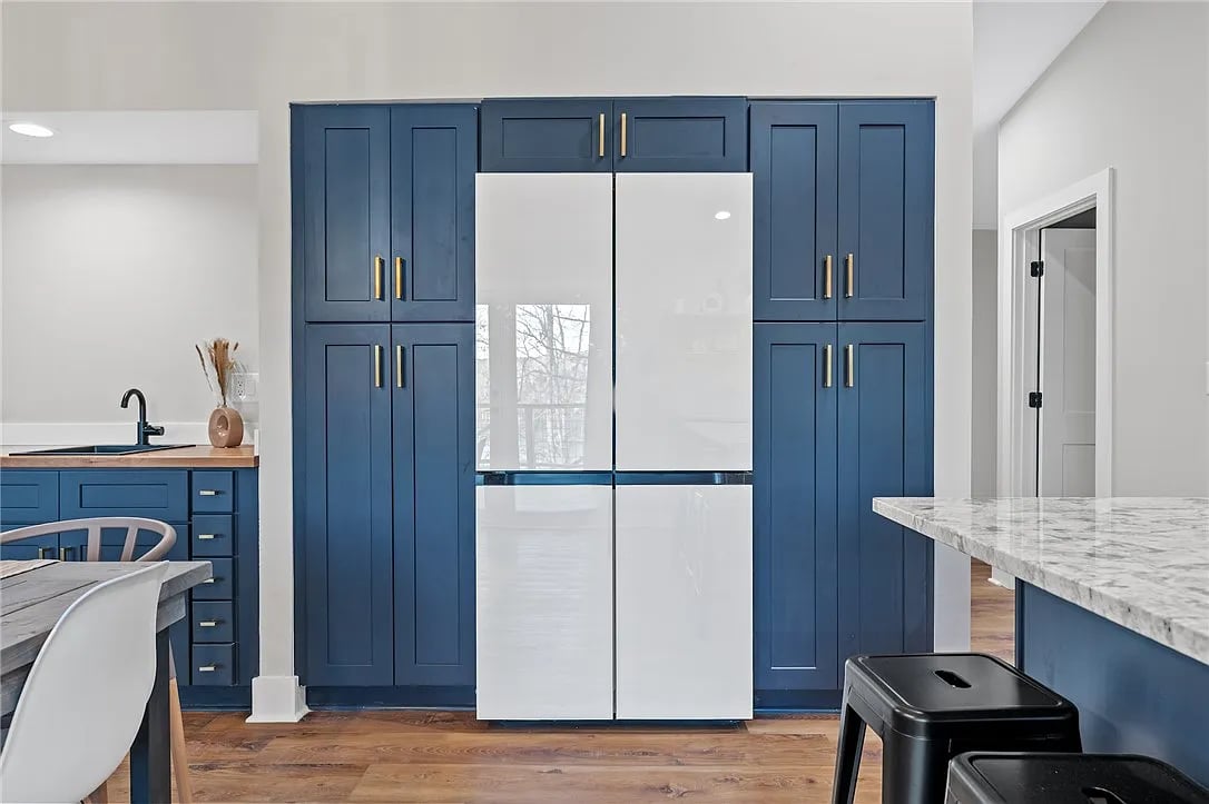 1104 Whitfield Point Rd