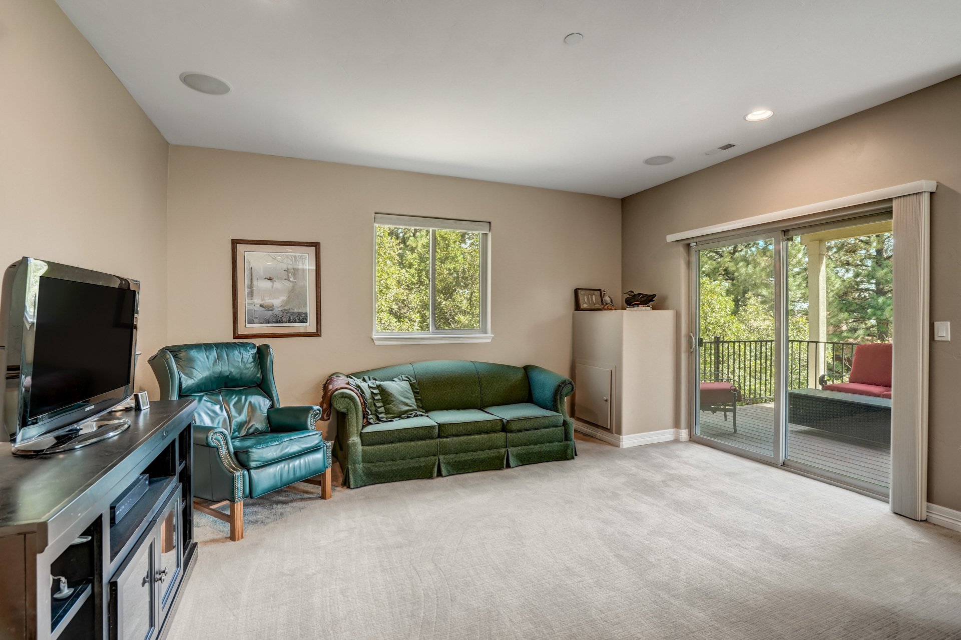 429 Stone Cottage Grove