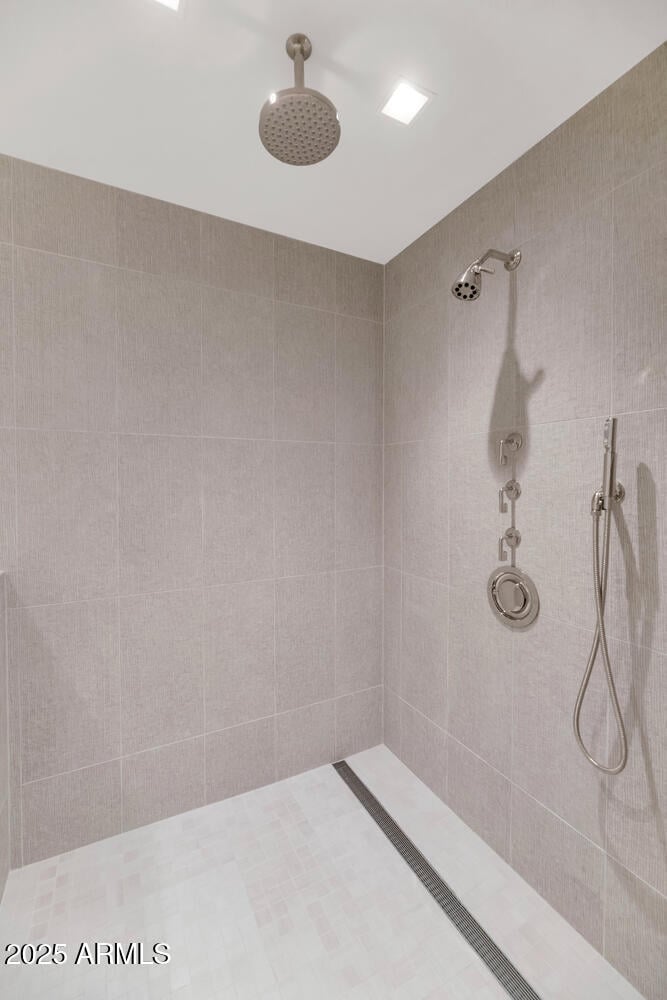 6587 N Palmeraie Blvd, #2007