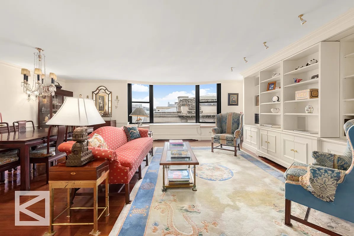 1001 Fifth Ave #9C