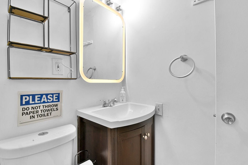 Boutique South Beach Hotel Sells by Luca Migliore