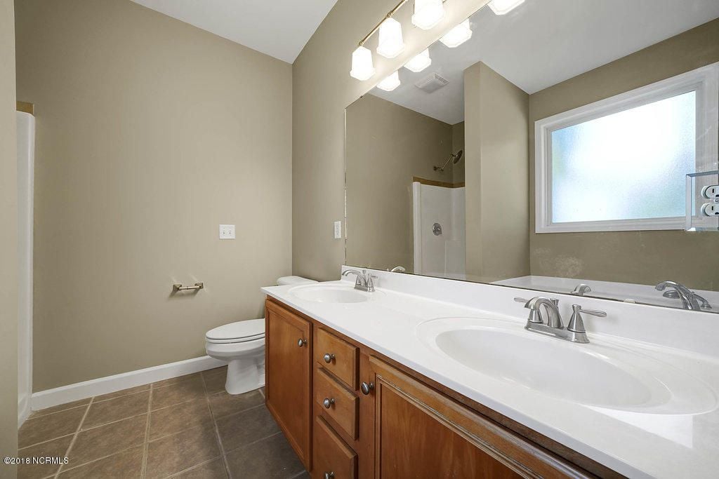 Have Your Cake And Eat It To. 115 Yaupon CT, Hampstead, NC