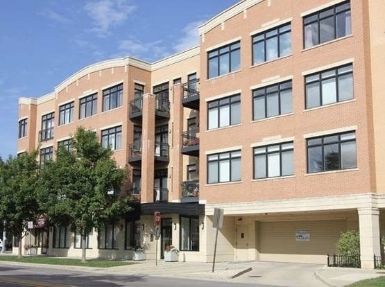 106 S RIDGELAND AVE 205