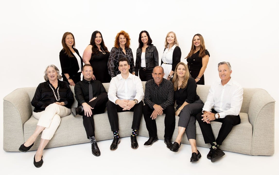 Meet Maxine & Marti, and Team Gellens