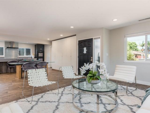 330 Palisades Dr
