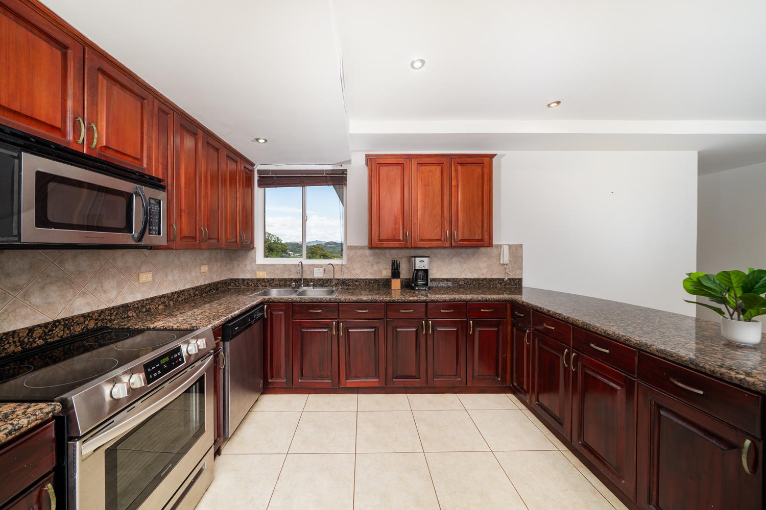 Gran Mirador #3 | Ocean-View 2-Bedroom Condo with Private Elevator | Tamarindo