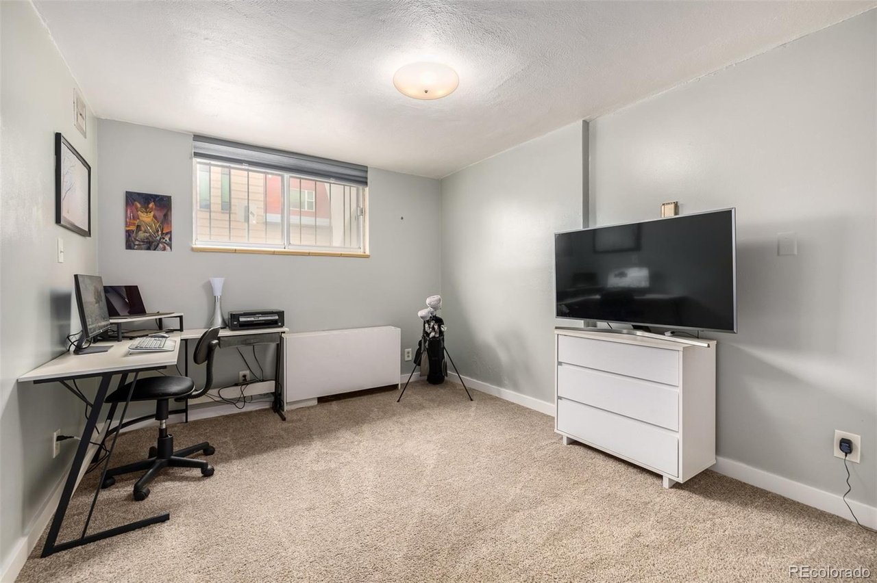 1155 Ash Street Unit# 105