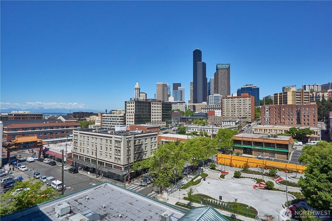 510 6th Avenue S #805