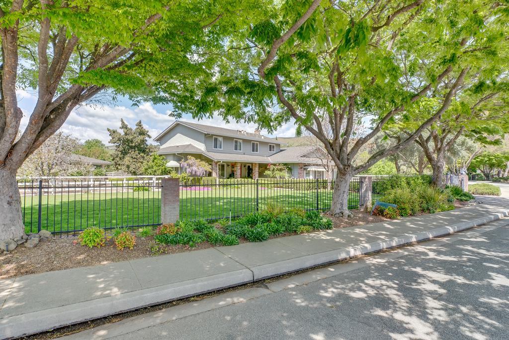 1965 Morgan Ave