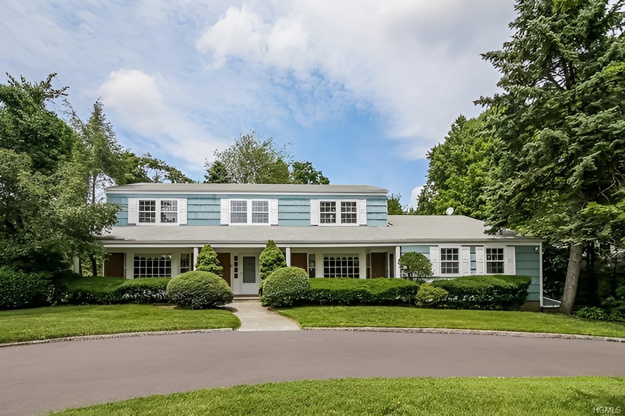 27 Old Lyme Rd