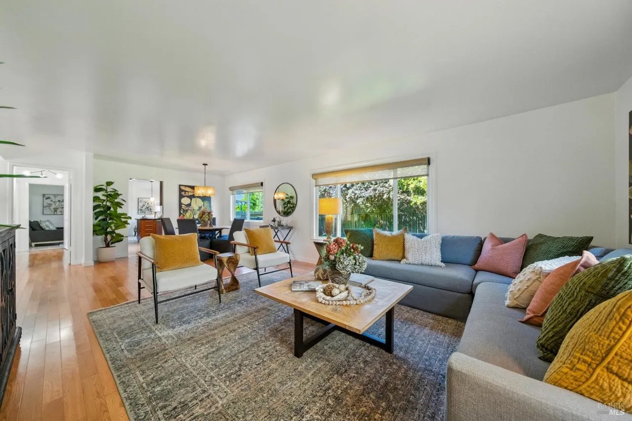 1925 Contra Costa Ave