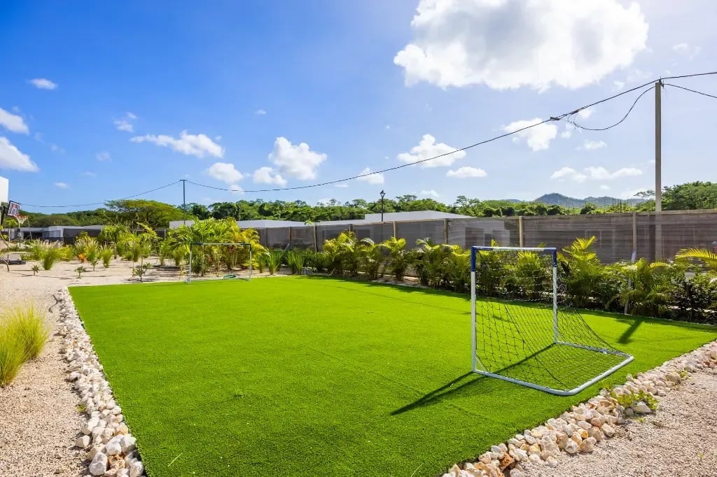 Elegant Tropical Oasis in Reserva Conchal